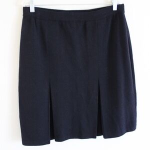 St. John Basics Black Skirt Size 16
